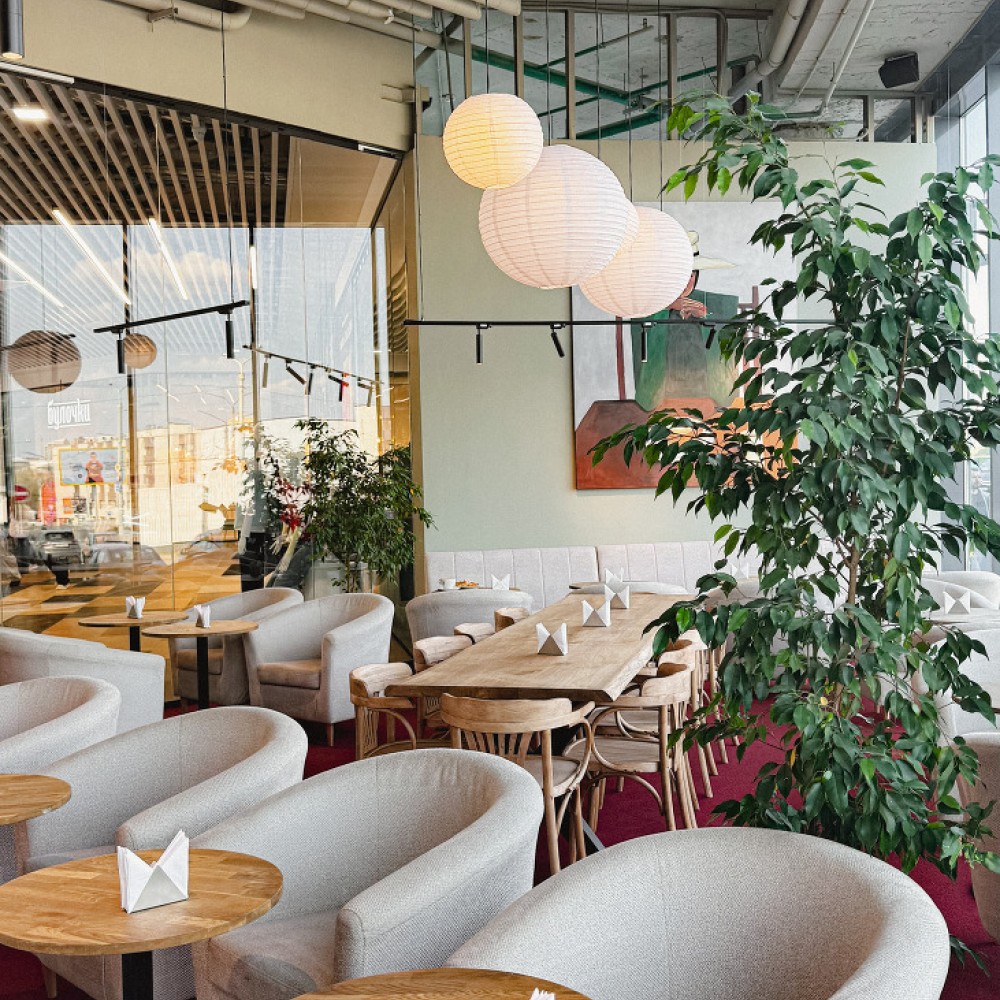 Минск, ул. Маяковского, 6 (ТРЦ "Червенский") 