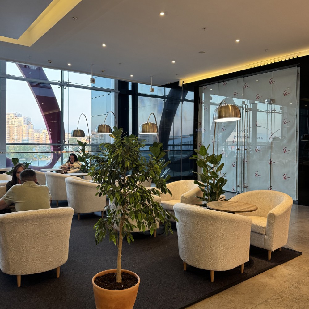 Минск, пр-т Победителей, 9 (ТРЦ Galleria Minsk) 2