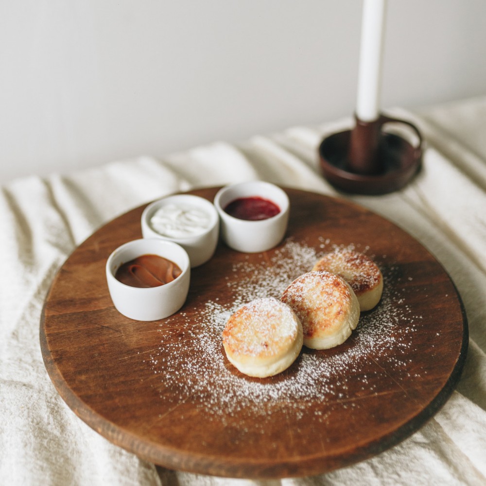 Сырники сладкие с греческим йогуртом 